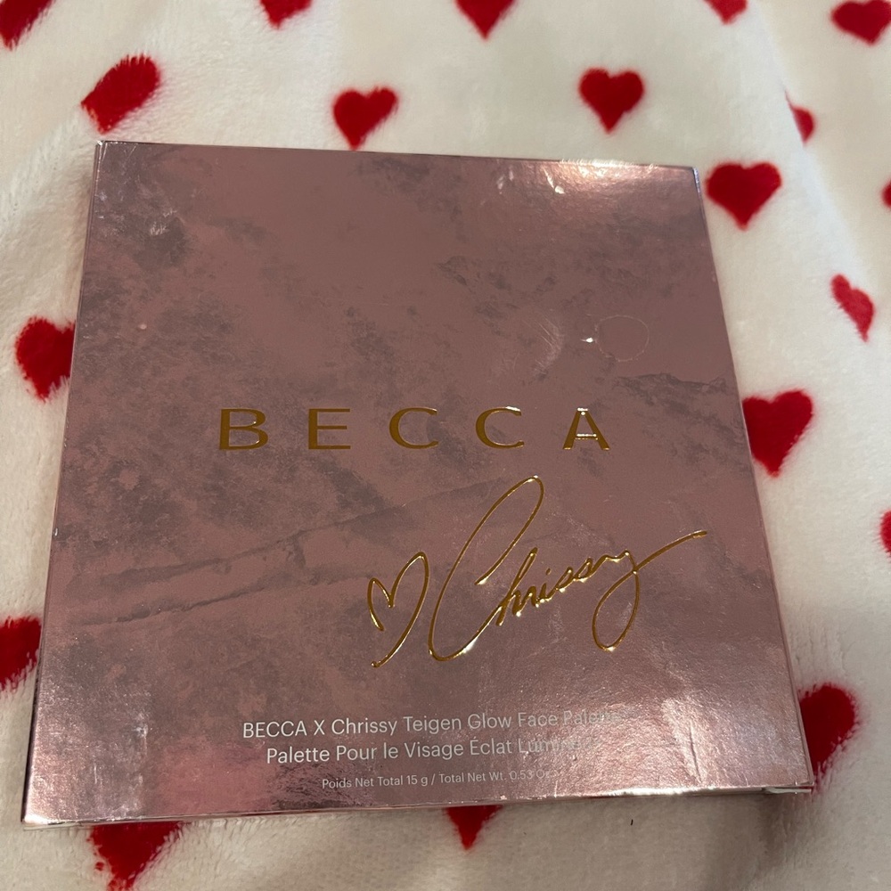 BECCA Chrissy Teigen Glow Palette in Pink and Gold